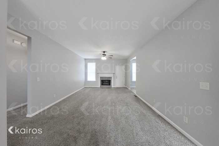 5283 Flint Hill Trce - Photo 3 of 25