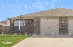 5001 E Thomas St #A - Photo 1 of 1