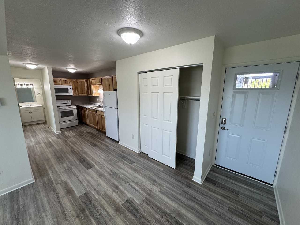 Buckeye Ridge - Photo 2 of 8