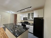 Centre 4924 - Photo 1 of 1