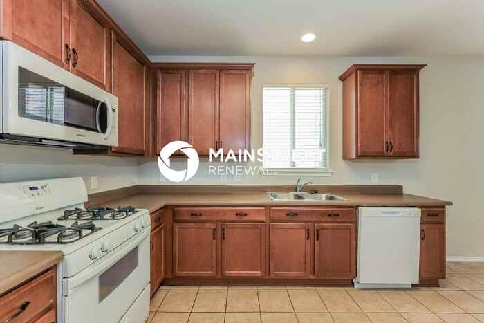 12534 Crockett Way - Photo 7 of 16