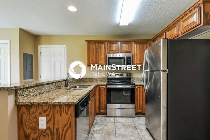191 Kings Way - Photo 7 of 15