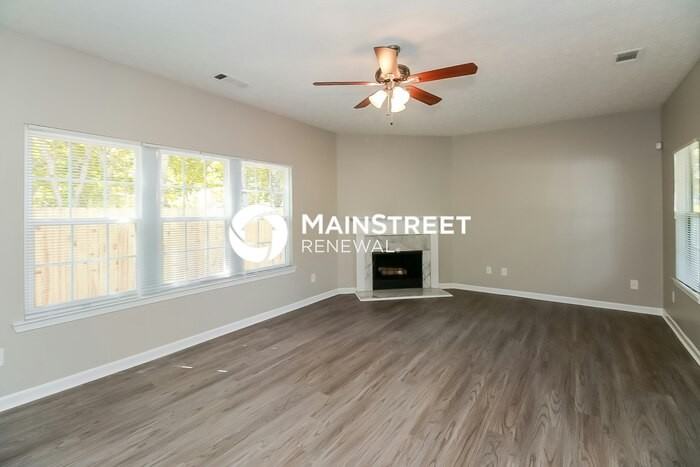 4062 Robin Cir - Photo 5 of 17