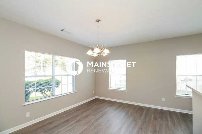 4062 Robin Cir - Photo 7 of 17
