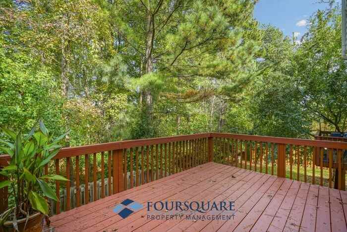 8142 Upper Lake Dr - Photo 5 of 28