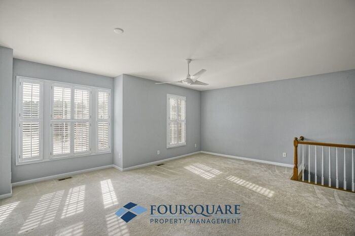8142 Upper Lake Dr - Photo 6 of 28