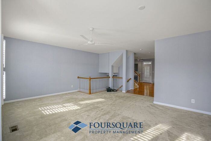 8142 Upper Lake Dr - Photo 7 of 28