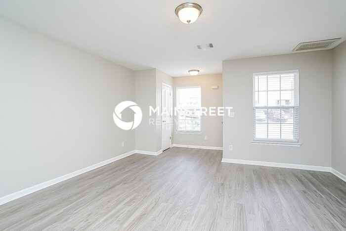 1059 Arlene Dr - Photo 6 of 17
