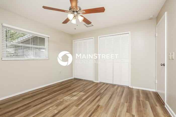 707 Laurel Way - Photo 7 of 16