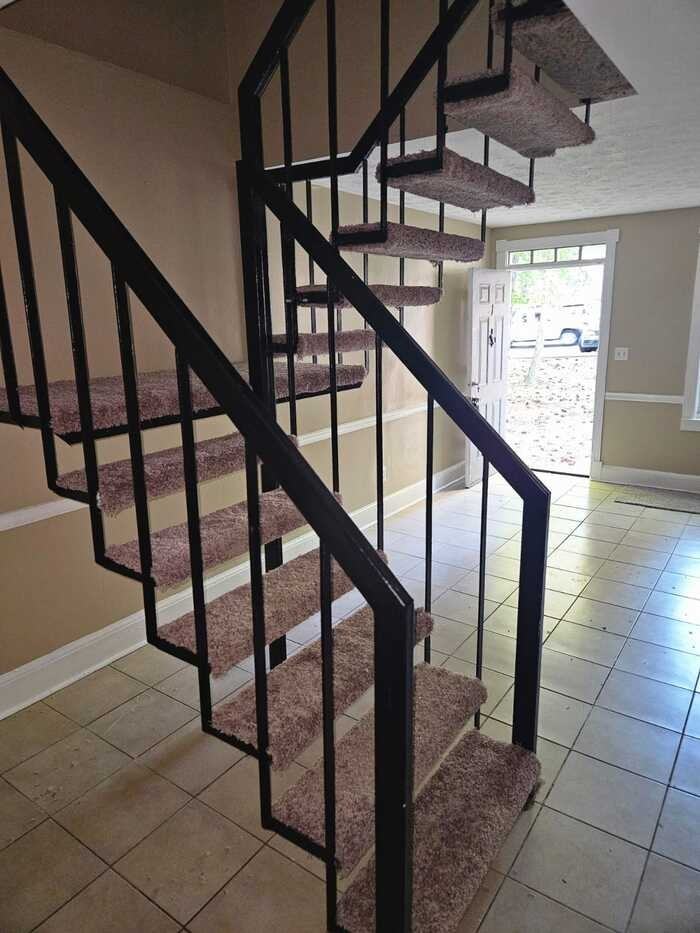 1176 Forest Vale Way #3 - Photo 2 of 5