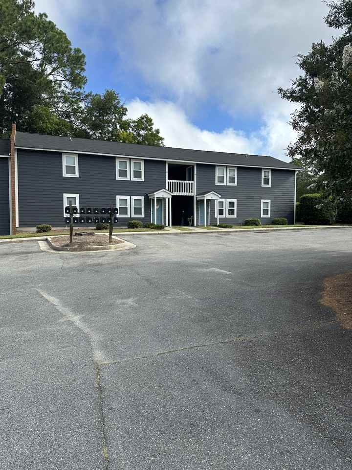 The Home Place Apartments - Photo 5 of 6