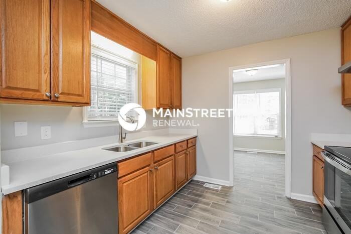 6408 Silver Spring Ct - Photo 7 of 16
