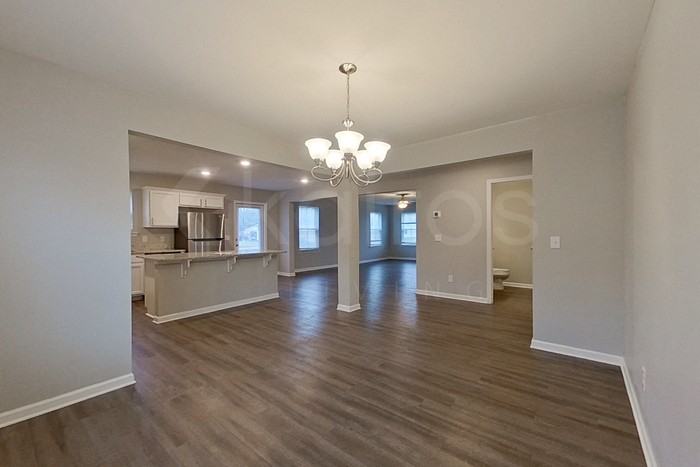 101 Paper Birch Dr - Photo 4 of 25