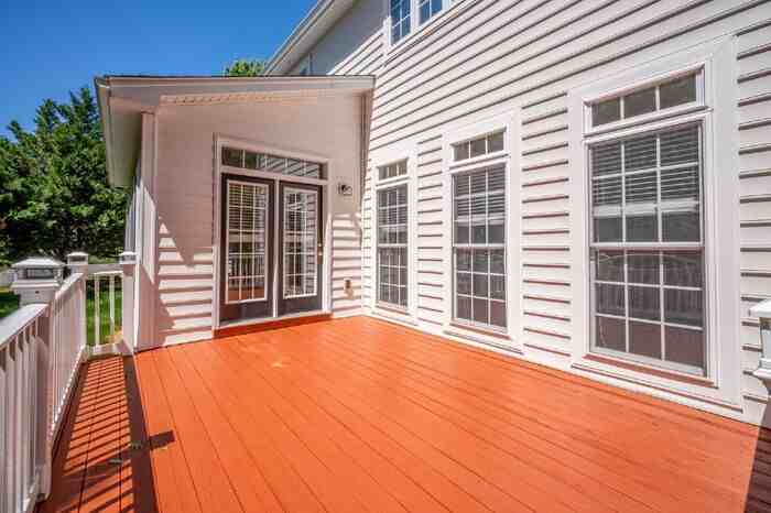 6307 Culbreth Ct - Photo 7 of 48