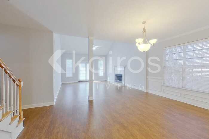 428 Keeling Ln - Photo 4 of 28