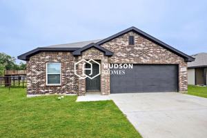 featured image of 451 Bobbie St