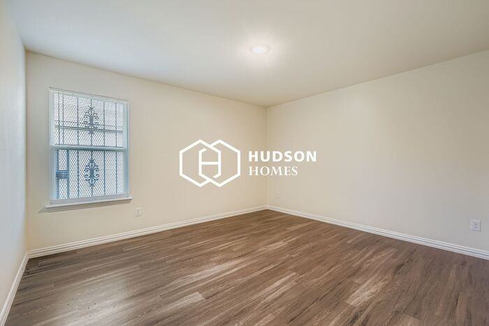4750 Burma Rd - Photo 7 of 14