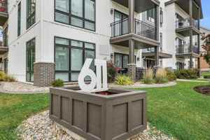 featured image of 611 S State St