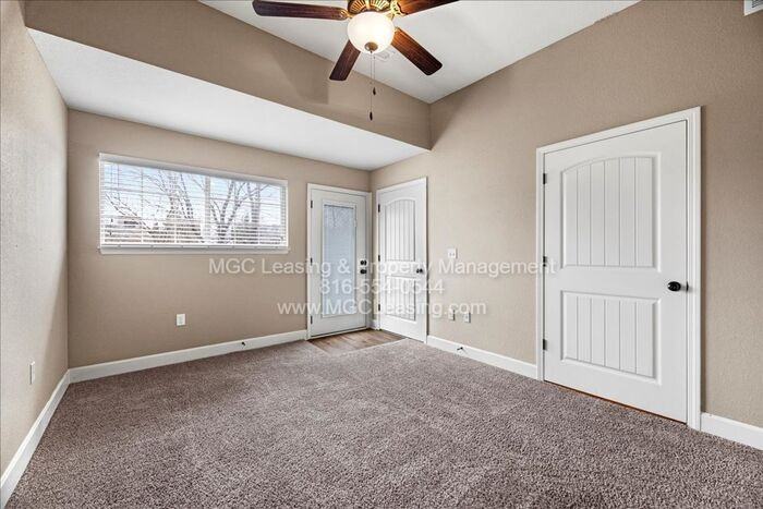 2110 Hickoryleaf Ln - Photo 7 of 19