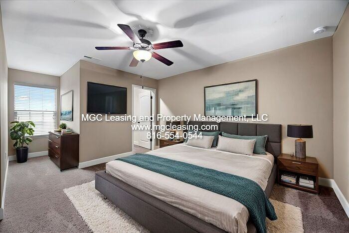 2110 Hickoryleaf Ln - Photo 3 of 19