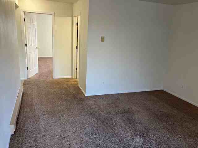 385 Cross Street - Photo 6 of 23