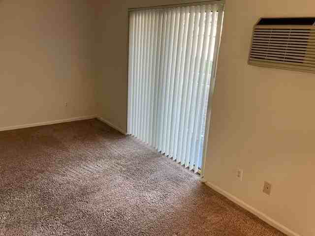 385 Cross Street - Photo 7 of 23
