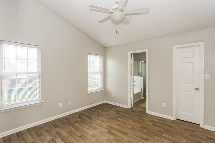 3807 Gold Nugget Ct - Photo 5 of 9