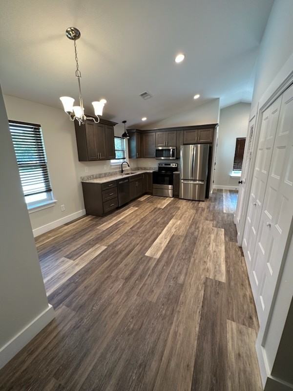 249 North Carter Street - Photo 4 of 24