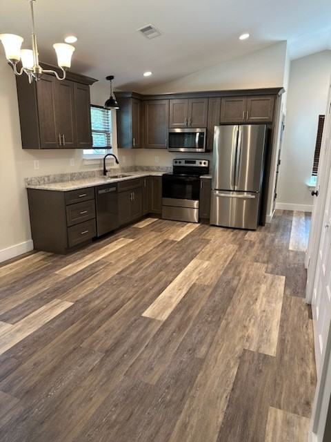 249 North Carter Street - Photo 5 of 24