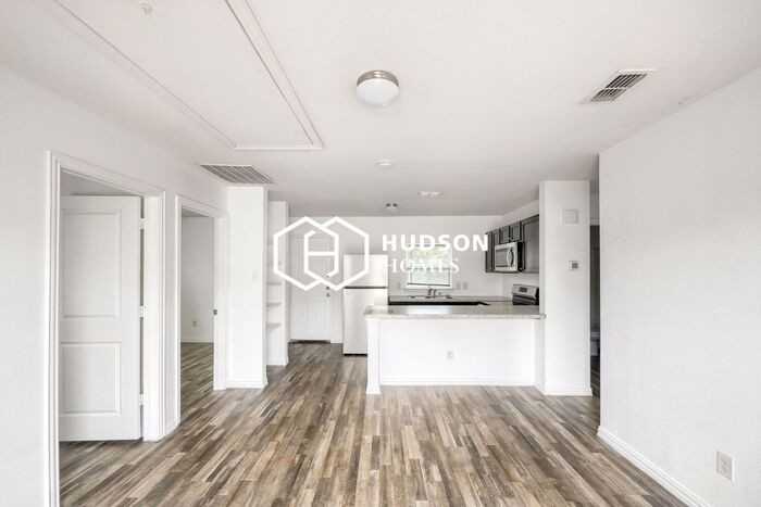 1216 E Powell Ave - Photo 5 of 13