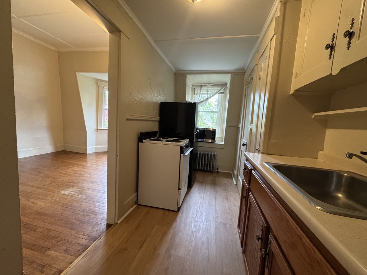 25 Oak Street - Photo 3 of 8