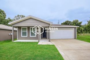 127 Holiday Dr - Photo 1 of 1