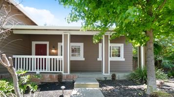 featured image of 17 Caldwell Ct