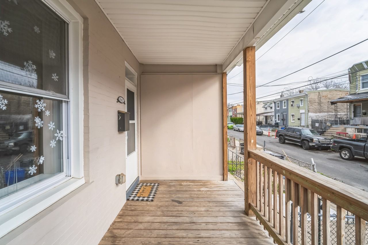 1503 North Conestoga Street - Photo 5 of 31