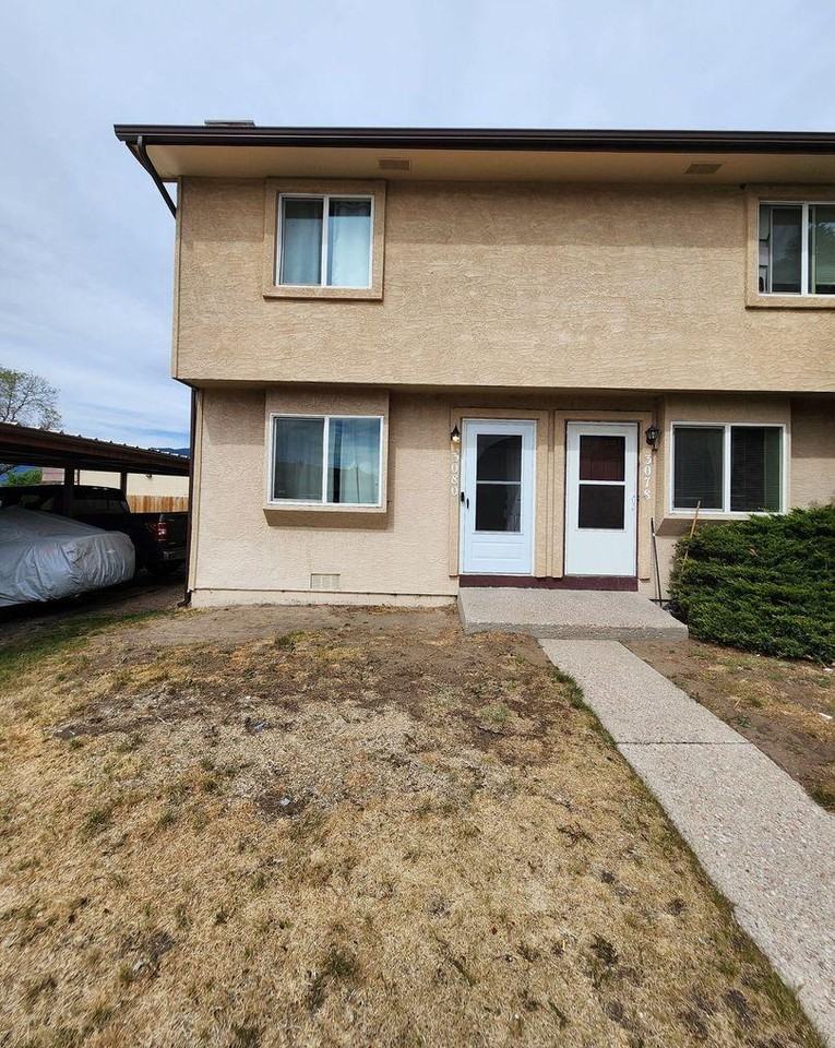 3080 Starlight Cir - Photo 2 of 12