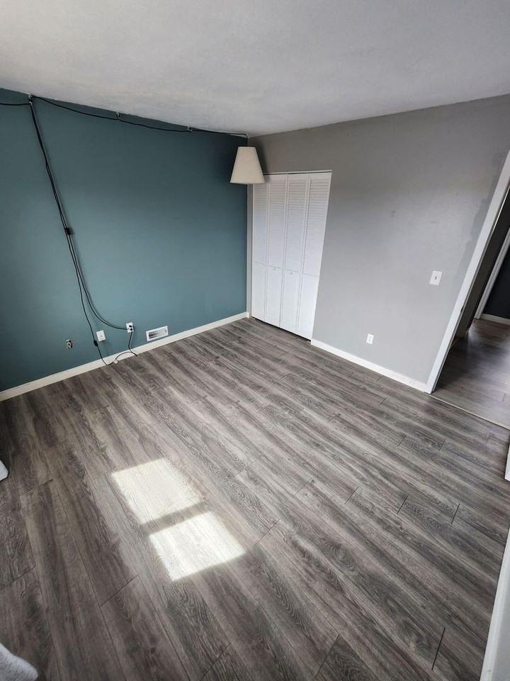 3080 Starlight Cir - Photo 7 of 12