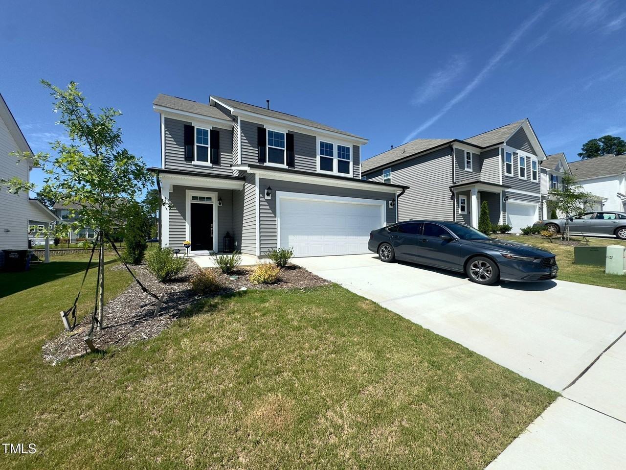 109 Steel Springs Ln - Photo 2 of 38
