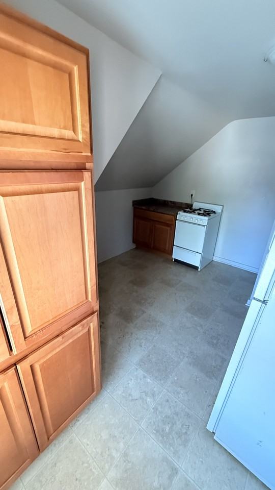 2901 Rutland Avenue - Photo 2 of 15