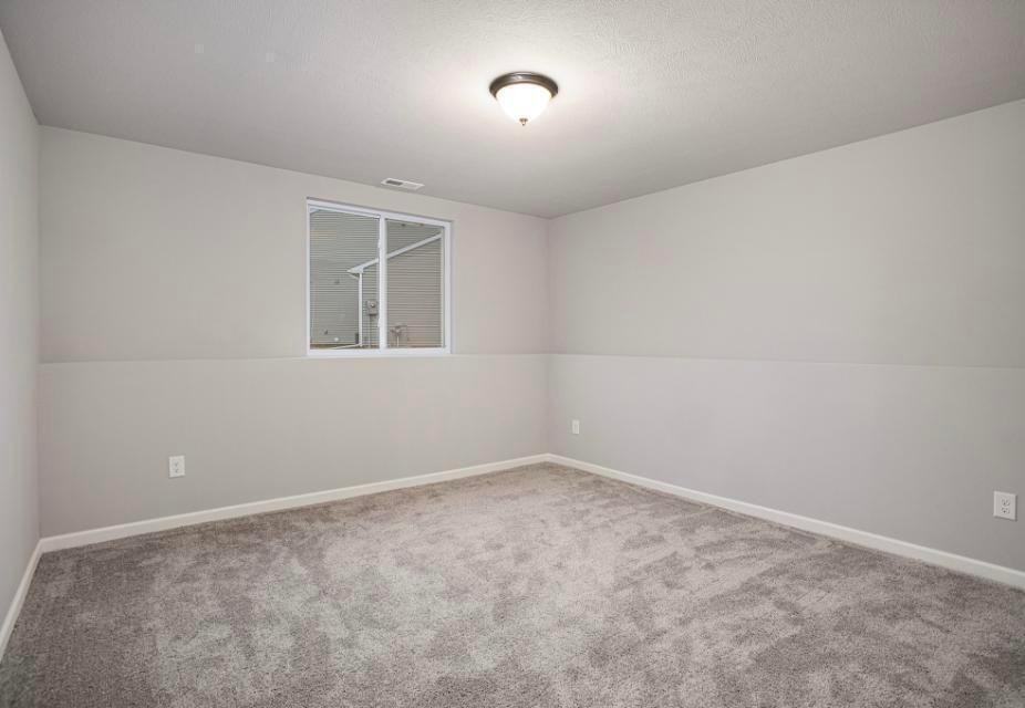 114 Bellflower Dr - Photo 2 of 13