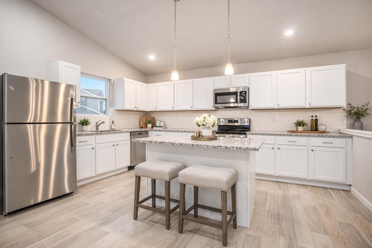 114 Bellflower Dr - Photo 4 of 13