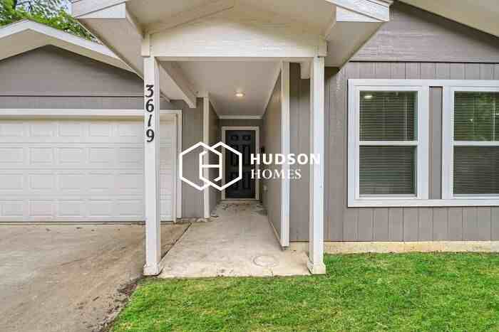 3619 York St - Photo 3 of 14
