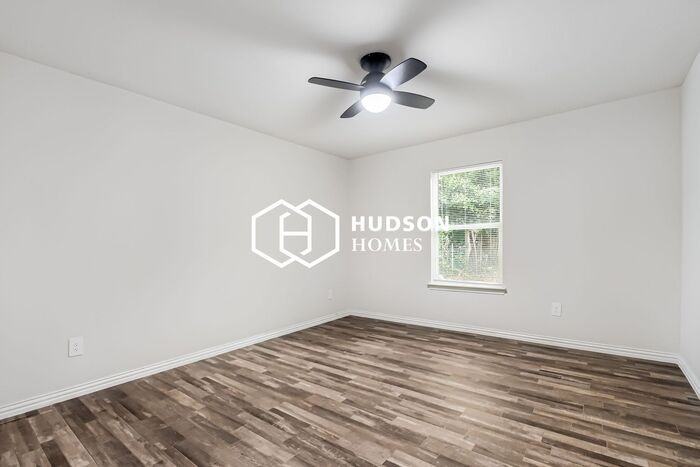3619 York St - Photo 7 of 14