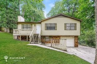 6836 Markham Dr - Photo 1 of 1