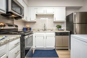 featured image of 1211 Hazelwood St
