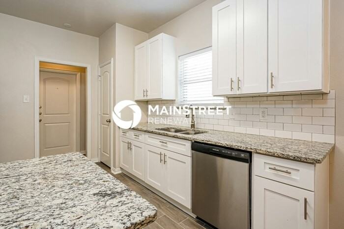 1229 E Harvey Ave - Photo 7 of 17