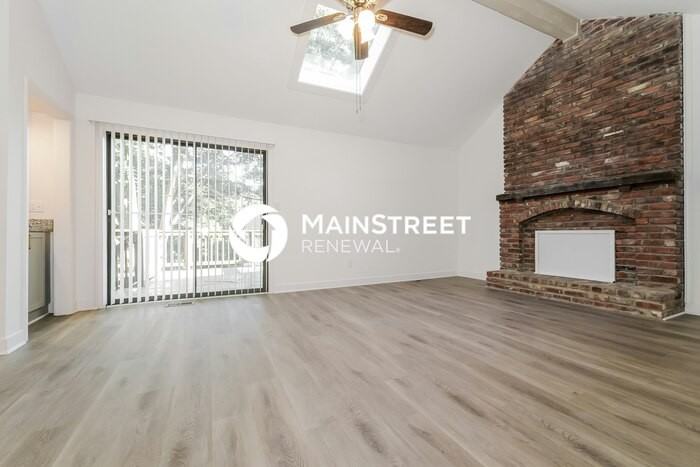14510 W 90th Ter - Photo 4 of 20