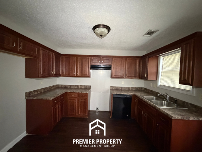 3605 Cordell St - Photo 4 of 20