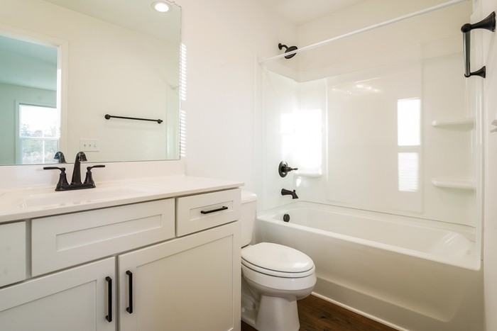 380 Baldwin Ln - Photo 7 of 10