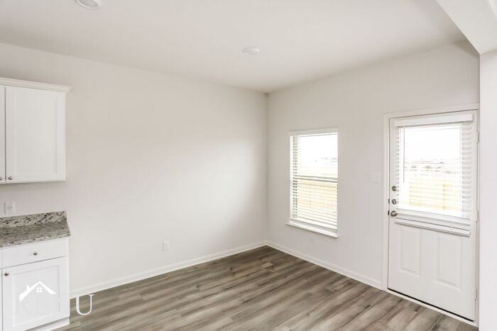 2016 Hialeah Dr - Photo 7 of 25