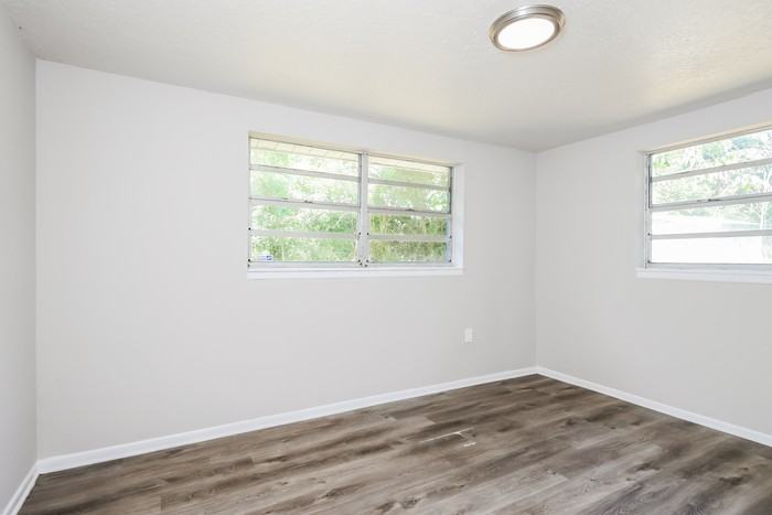 3823 Avenue J Nw - Photo 4 of 8